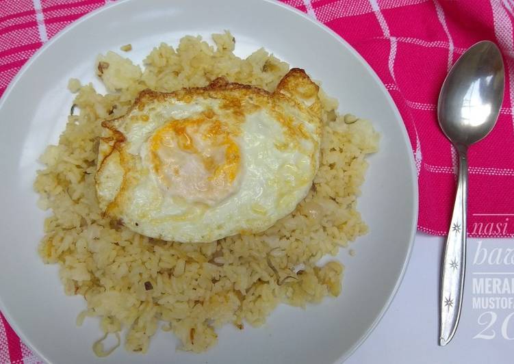 Resep 25. nasi goreng bawang merah #tantanganakhirtahun Top Enaknya