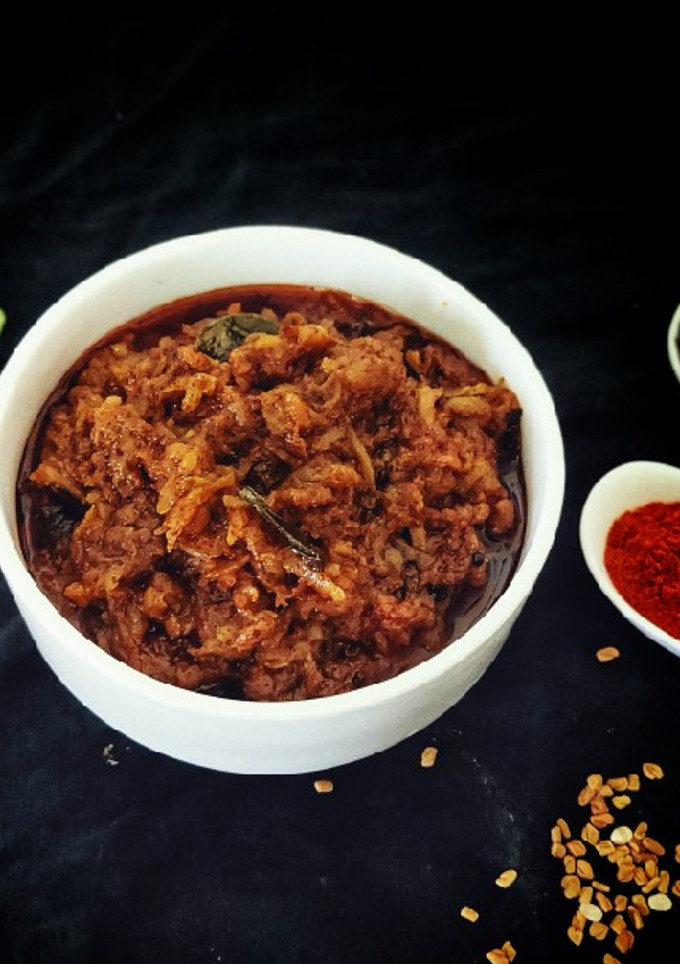 மாங்காய் தொக்கு(mango thokku recipe in tamil) செய்முறை முக்கிய புகைப்படம்