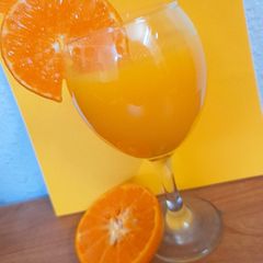 A picture of Fresh Orange juice.