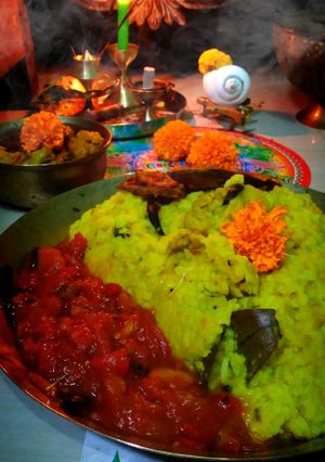 ভোগের খিচুড়ি(bhoger khichuri recipe in Bengali) রেসিপির প্রধান ছবি