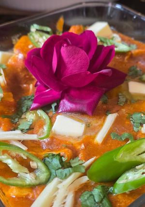 A picture of Tandoori chicken handi.