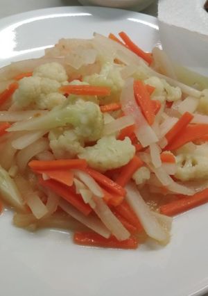 Foto resep Tumisan merah putih