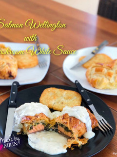 Foto resep Salmon Wellington with Mushroom White Sauce