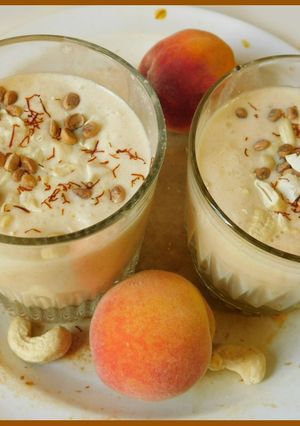 A picture of PEACH smoothie.