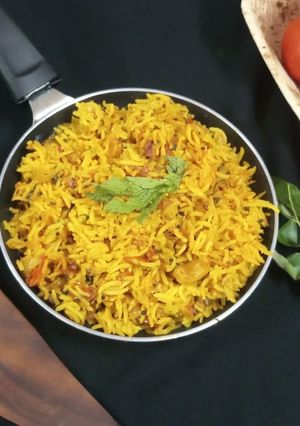 A picture of South Indian rice thakali.