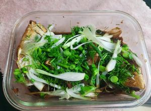Hình của món Cá bạc má hấp xì dầu.