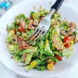 Ensalada de pasta y pollo
