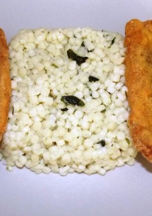 Sertésborda kukoricapehelyben, tarhonyarizottóval recept fotója