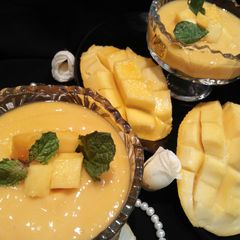 A picture of Mango cream.