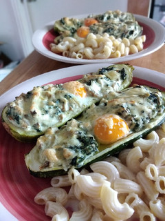 Una foto de Zapallito con espinacas, ricotta y huevo
