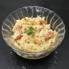 A picture of Dudhi ka Halwa.