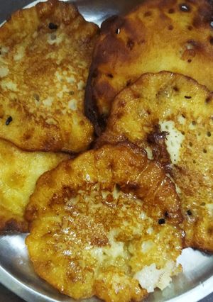 रबड़ी मालपुआ (Rabdi Malpua recipe in Hindi) रेसिपी मुख्य फोटो