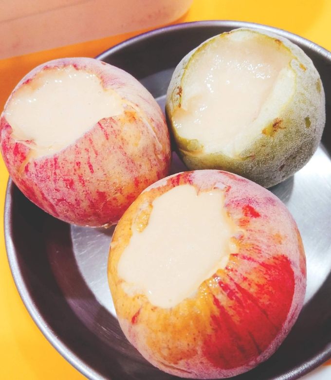 A picture of Fruit kulfi.