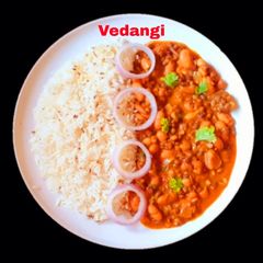 A picture of Dal Makhani.