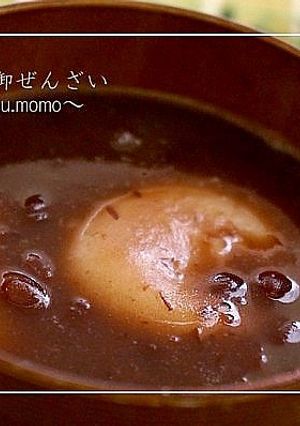 A picture of Easy Zenzai (Sweet Red Bean Soup) with Canned Azuki Beans.