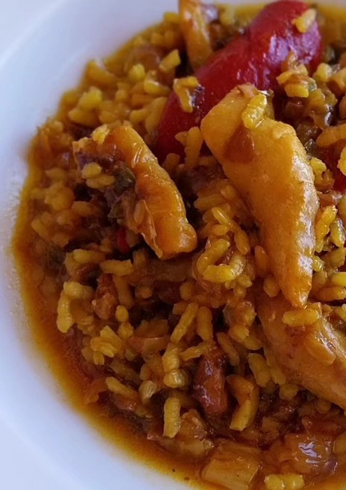 Una foto de Arroz meloso con bacalao y piquillos confitados