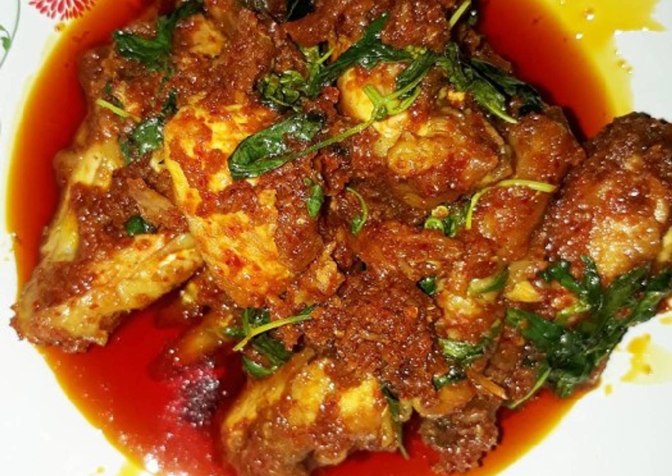 Ayam rica-rica kemangi