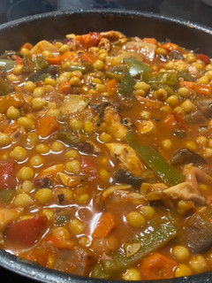 Una foto de Garbanzos con pulpo