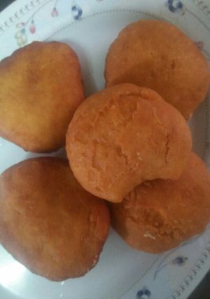 A picture of Blueband eggs mandazi.