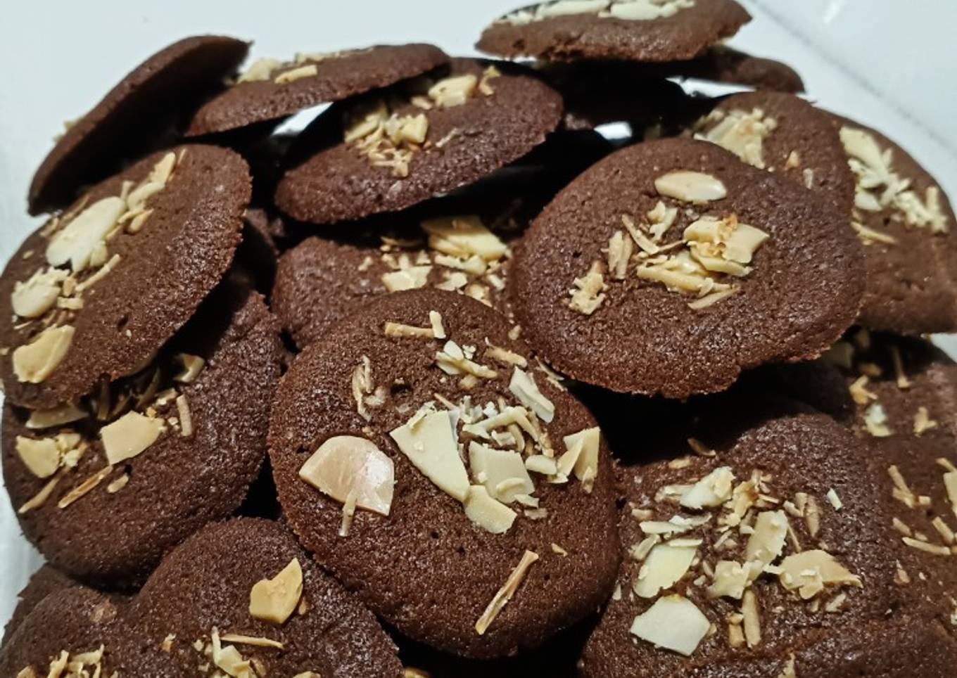 Lidah kucing coklat almond keju (tanpa cetakan)