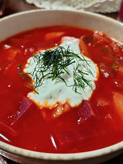 Una foto de Borsch vegetariano // Bегетарианский борщ