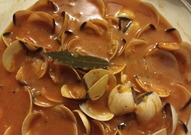 Almejas en salsa con Monsieur cuisine plus