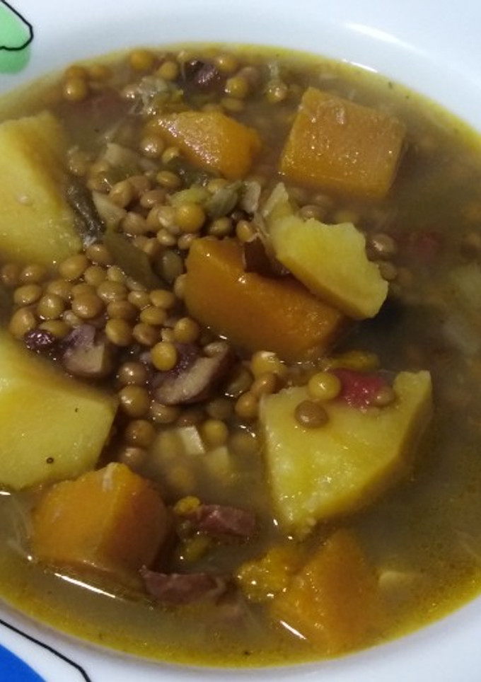 Una foto de Lentejas con calabaza y castañas