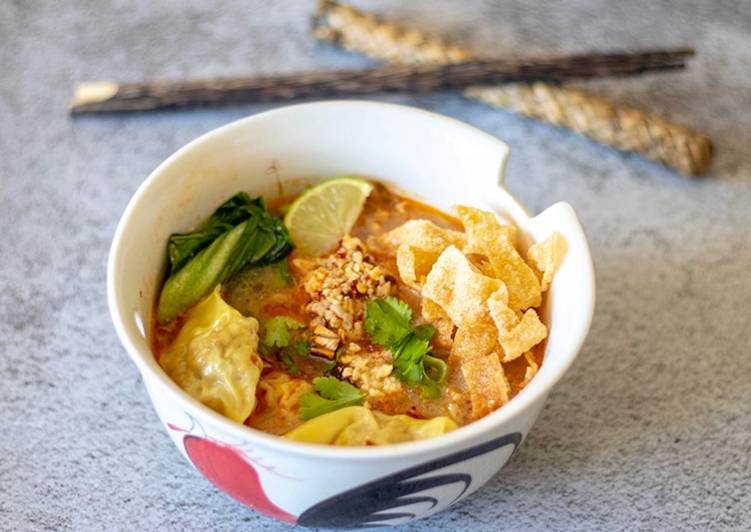 Step-by-Step Guide to Make Delicious Wonton tomyum 🍜🥢