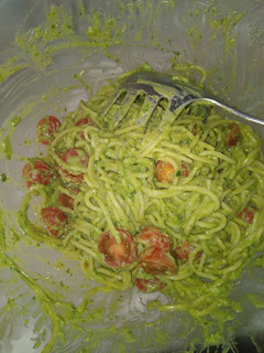 Una foto de Green spaghetti
