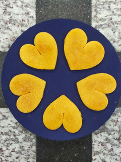 ஹார்ட் பட்டர் குக்கீ (Heart shape Butter cookie recipe in Tamil) செய்முறை முக்கிய புகைப்படம்