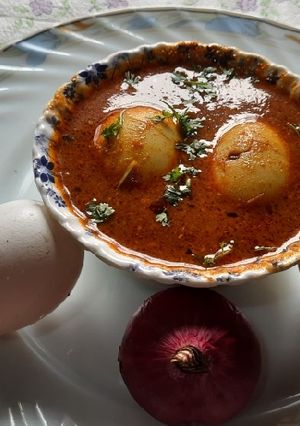 A picture of Nagpuri Spicy sawji masala egg curry.