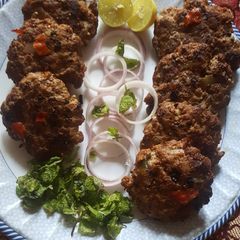 A picture of Special chapli kabab.