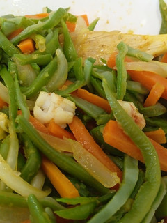 Una foto de Falso spaghetti de judías verdes con gambas