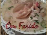 A picture of seafood soup