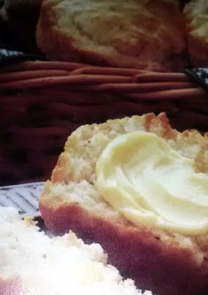 A picture of Cheese and Dill Muffins.