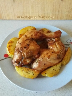 Una foto de Pollo asado con pasta de miso