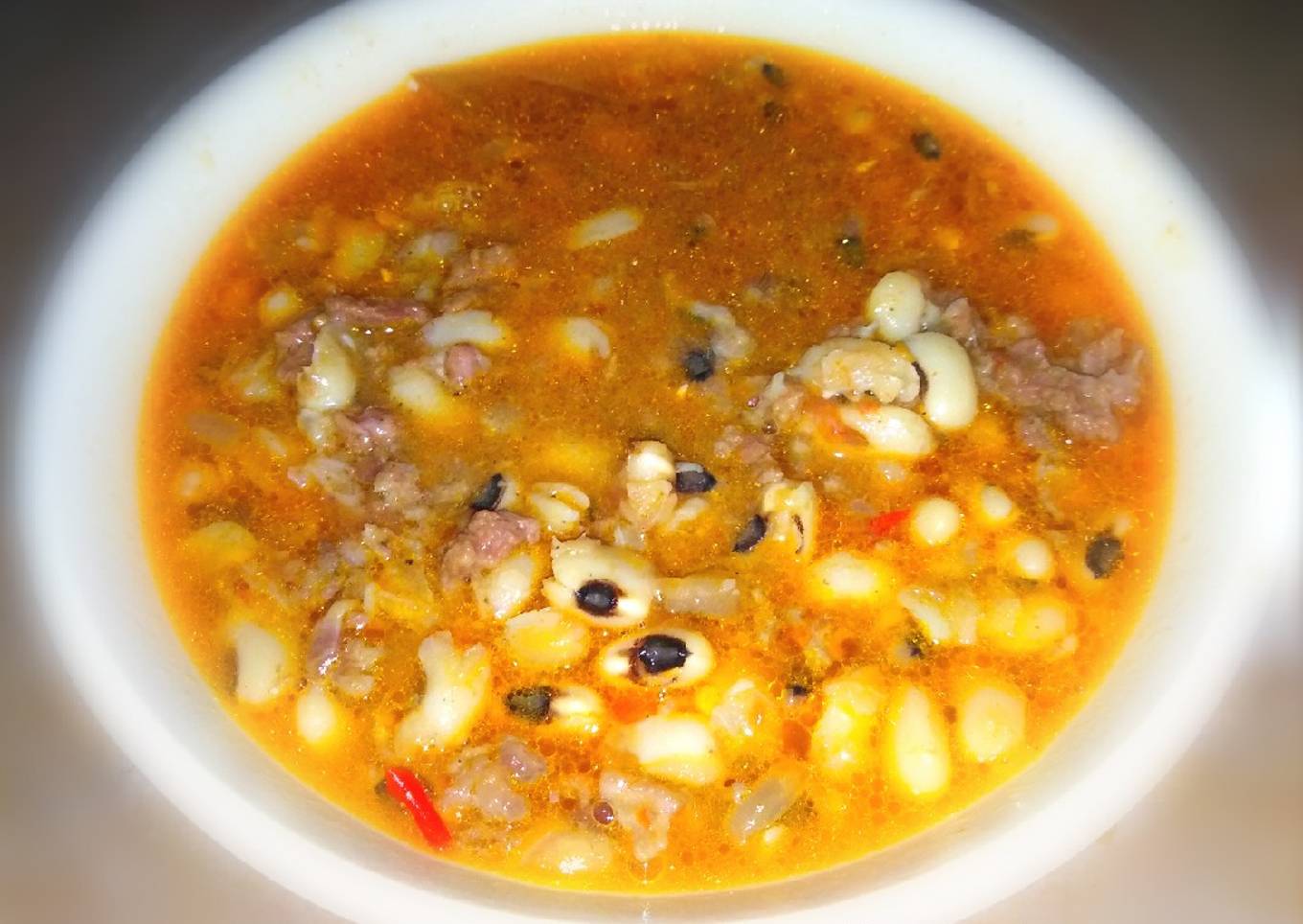 Lobia qeema (white beans)