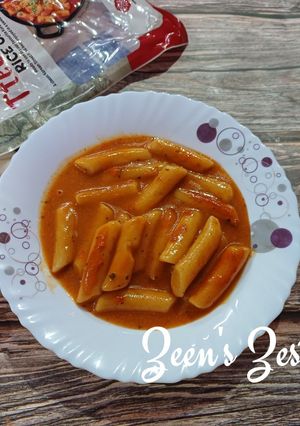 A picture of Tteokbokki.