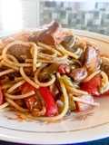 Pollo al Chow Mein, comida china