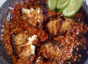 Foto resep Pecak cucut manis pedas