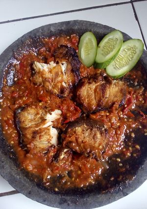 Foto resep Pecak cucut manis pedas