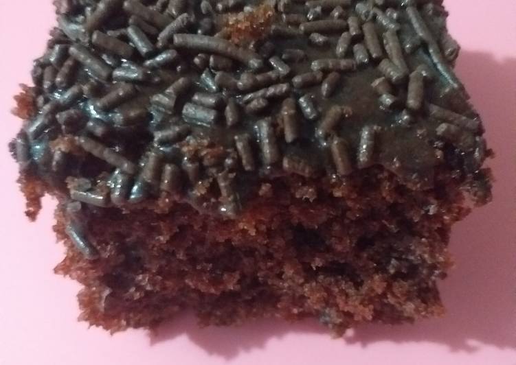 Bolo de chocolate fofinho e prático