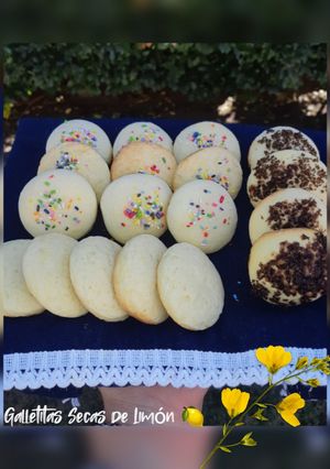 Una foto de Galletitas secas de limón 🍋