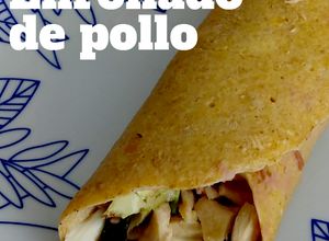 Una foto de Enrollado de pollo