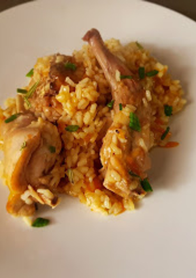 Una foto de Conejo con arroz