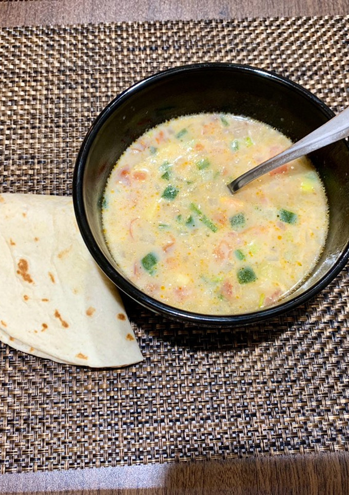 Una foto de Salsa a la mexicana con frijolitos