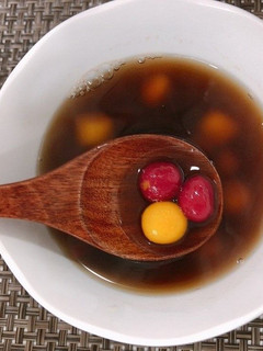 簡單彩色優格湯圓~親子烘焙料理點心 的食譜成品照片