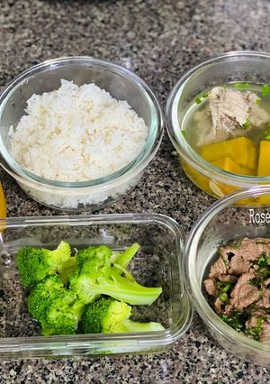 Hình của món Lunch Box 3.
