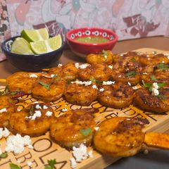 A picture of Sweet and smoky shrimp skewers.