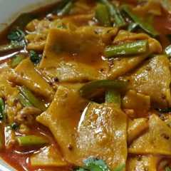 ગવાર ઢોકળી નું શાક (Gavar Dhokli Shak Recipe In Gujarati) রেসিপির প্রধান ছবি